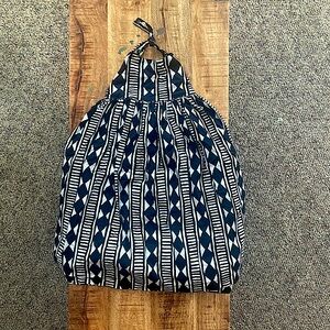 Black and white African pattern